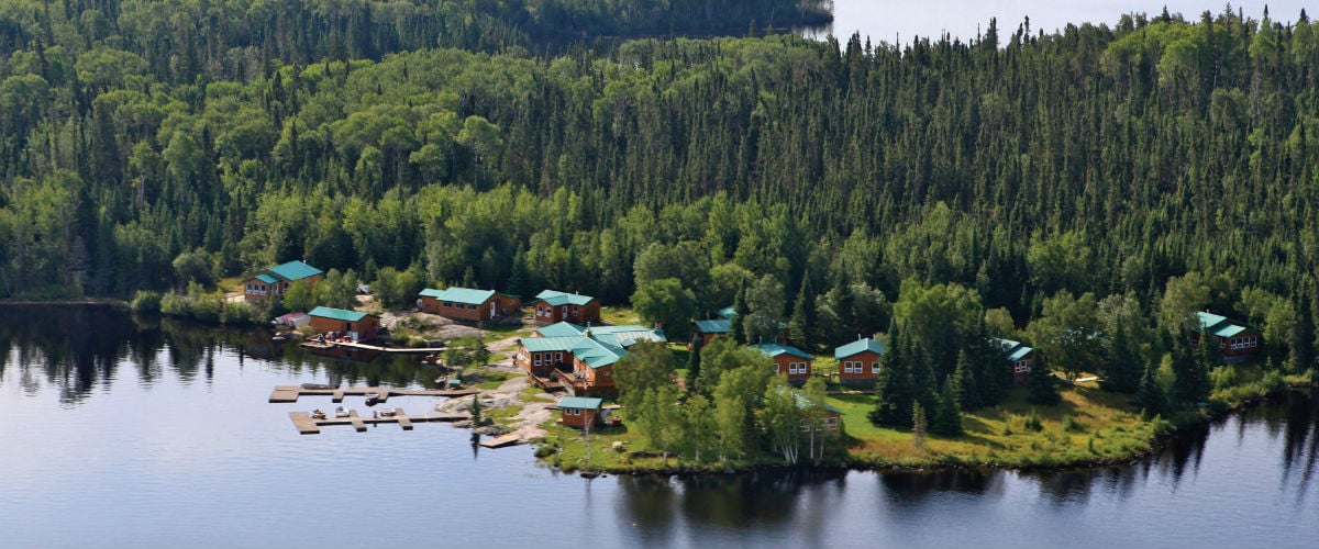 Dogskin Lake Lodge and Outposts